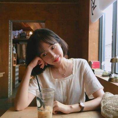 滑雪女孩无敌版